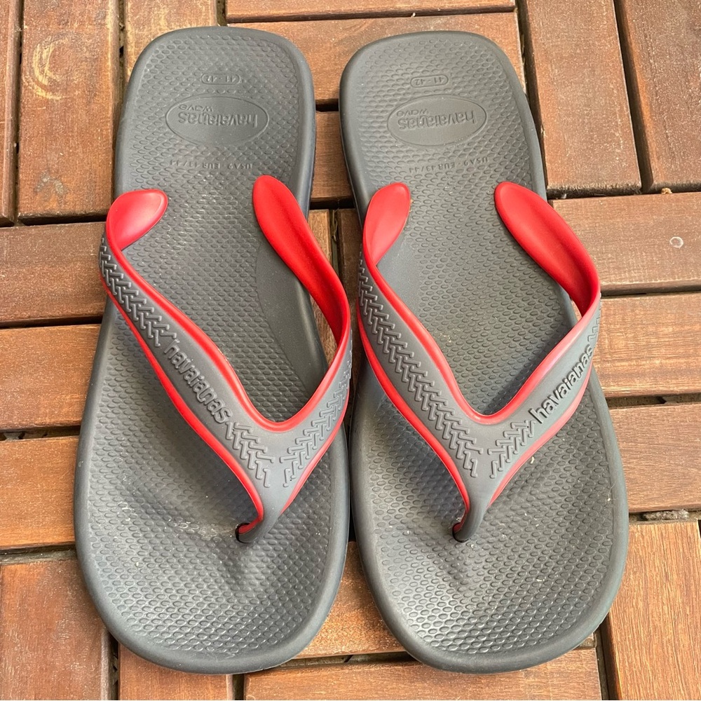 Havaianas Brasil Men’s Size 9 Black/Red‎ Sandal Flip Flops